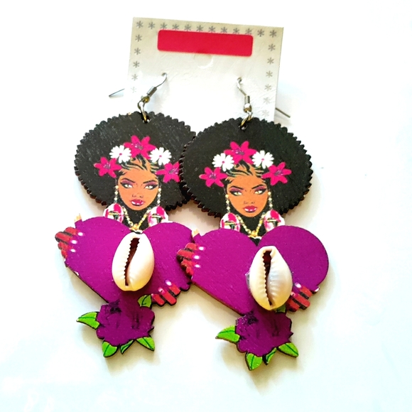 NEW Hand-painted Wood Earrings Featuring Cowries! 3". Handcrafted Items. Purple - Picture 2 of 4
